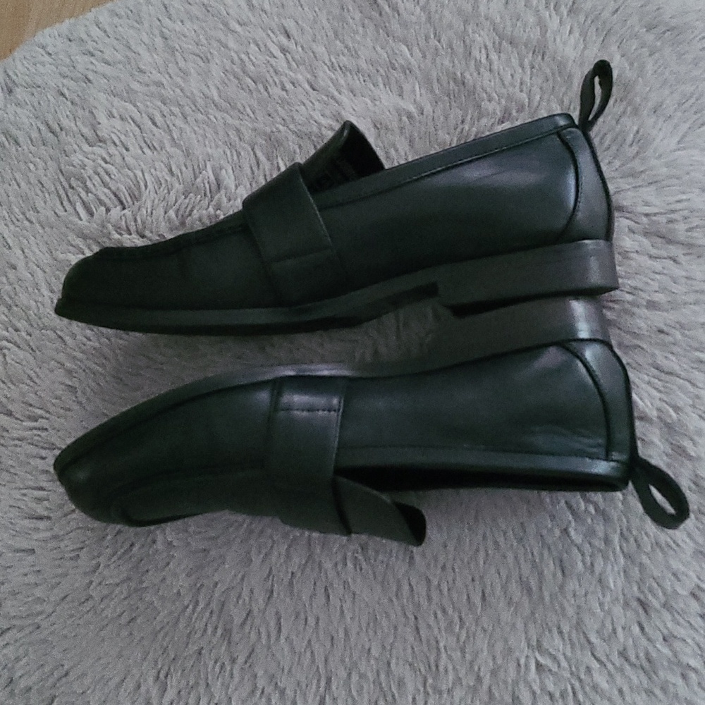 Karl Lagerfeld Leather Loafers ❤️ - Picture 5 of 8